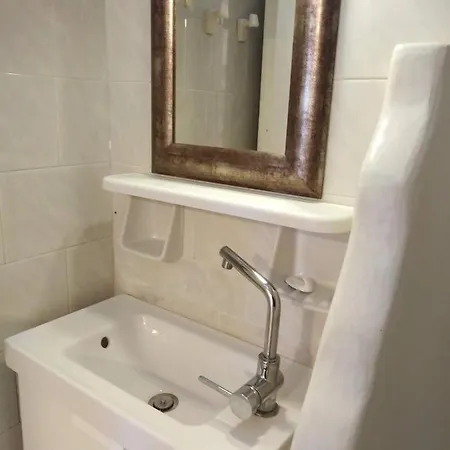 Adriani Sea View Apartment Adamantas (Milos)