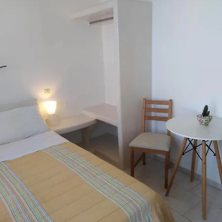 Adriani Sea View Apartment *